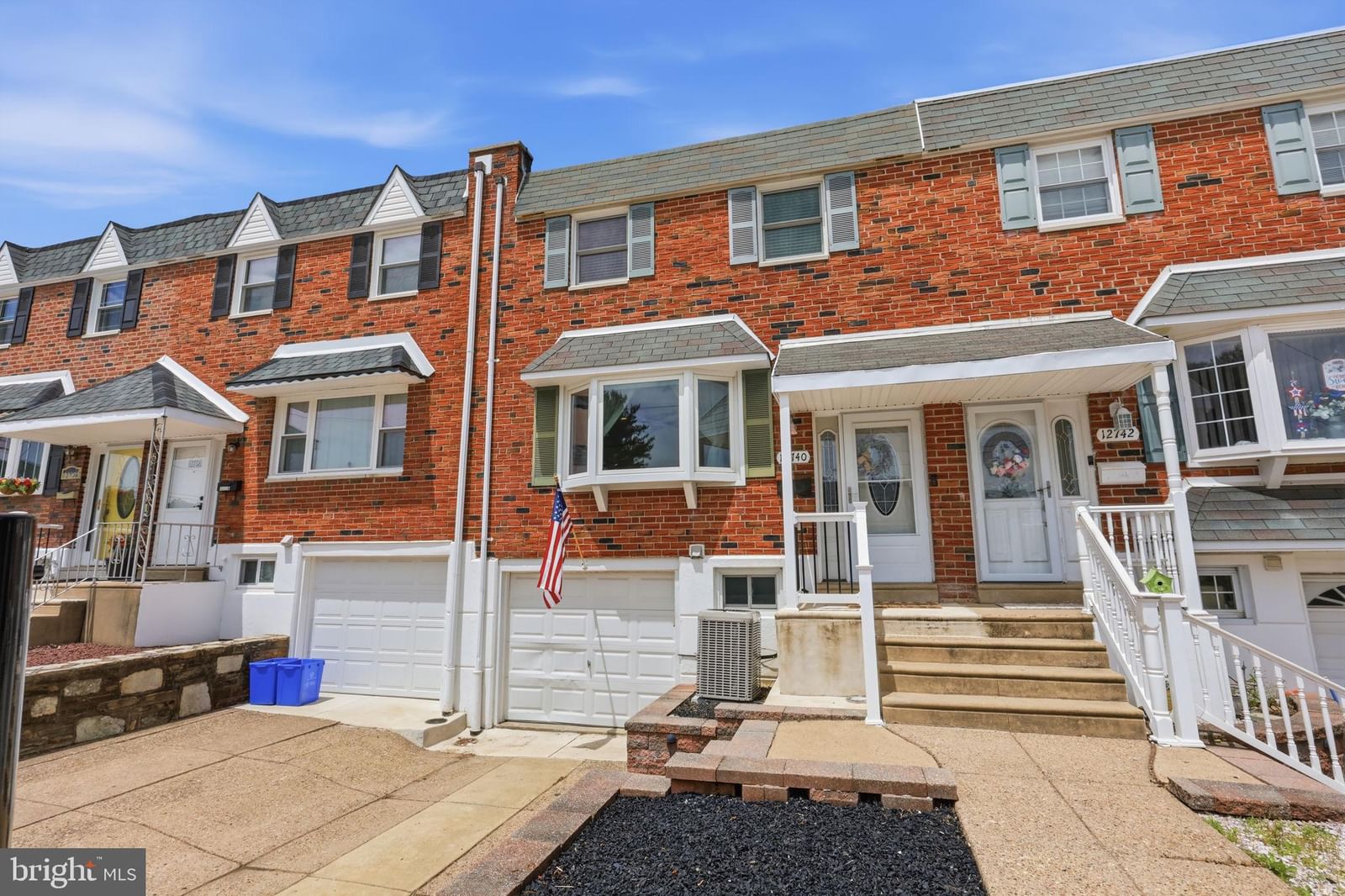12740 HOLLINS RD, PHILADELPHIA 19154, PA