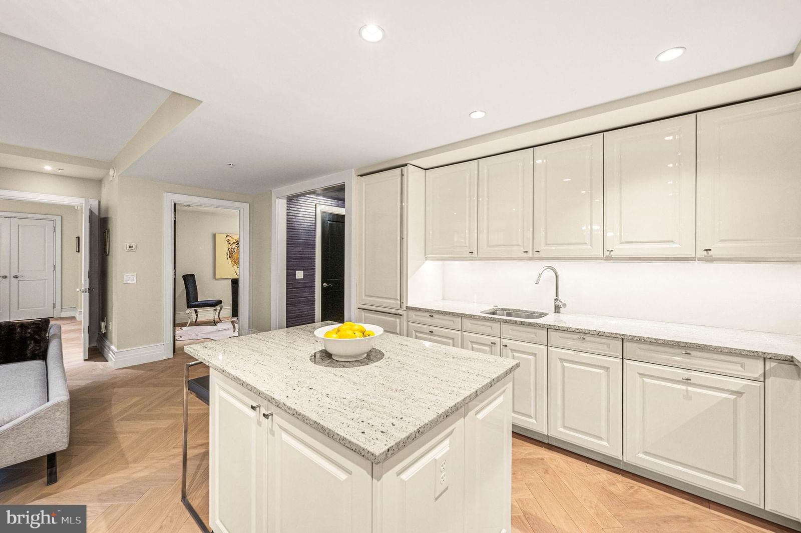 130 S 18TH STREET #408 photograph