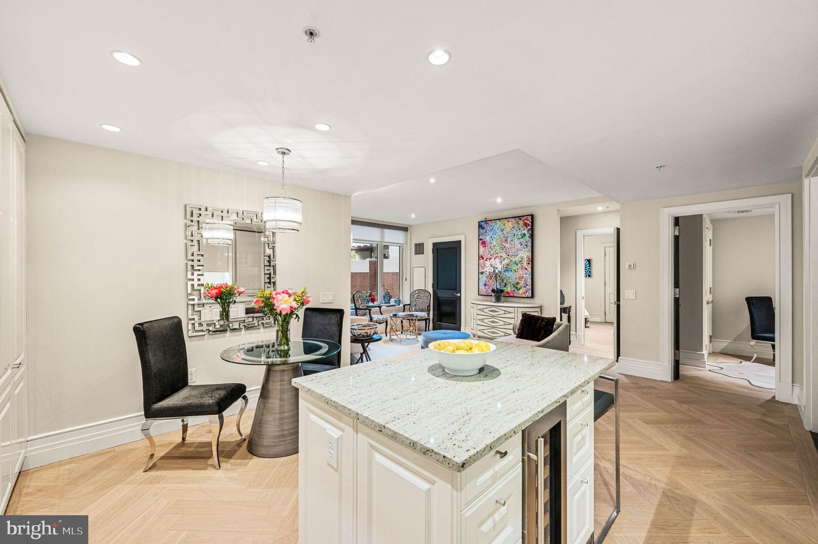 130 S 18TH STREET #408 photograph
