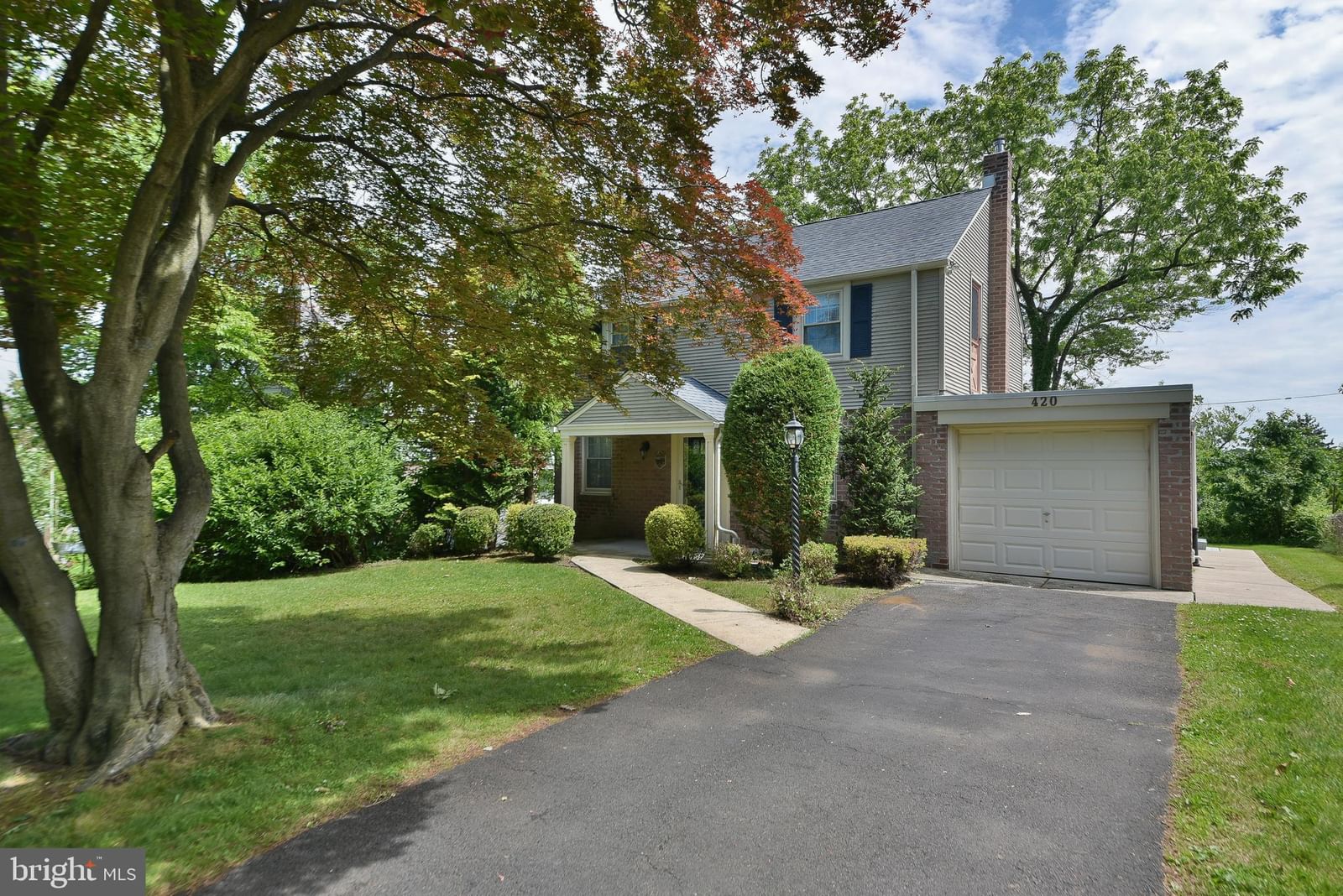 420 FOREST HILLS AVE, PHILADELPHIA 19116, PA