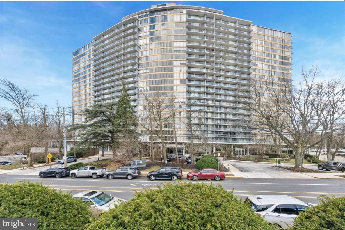 3900 FORD ROAD #14S photograph