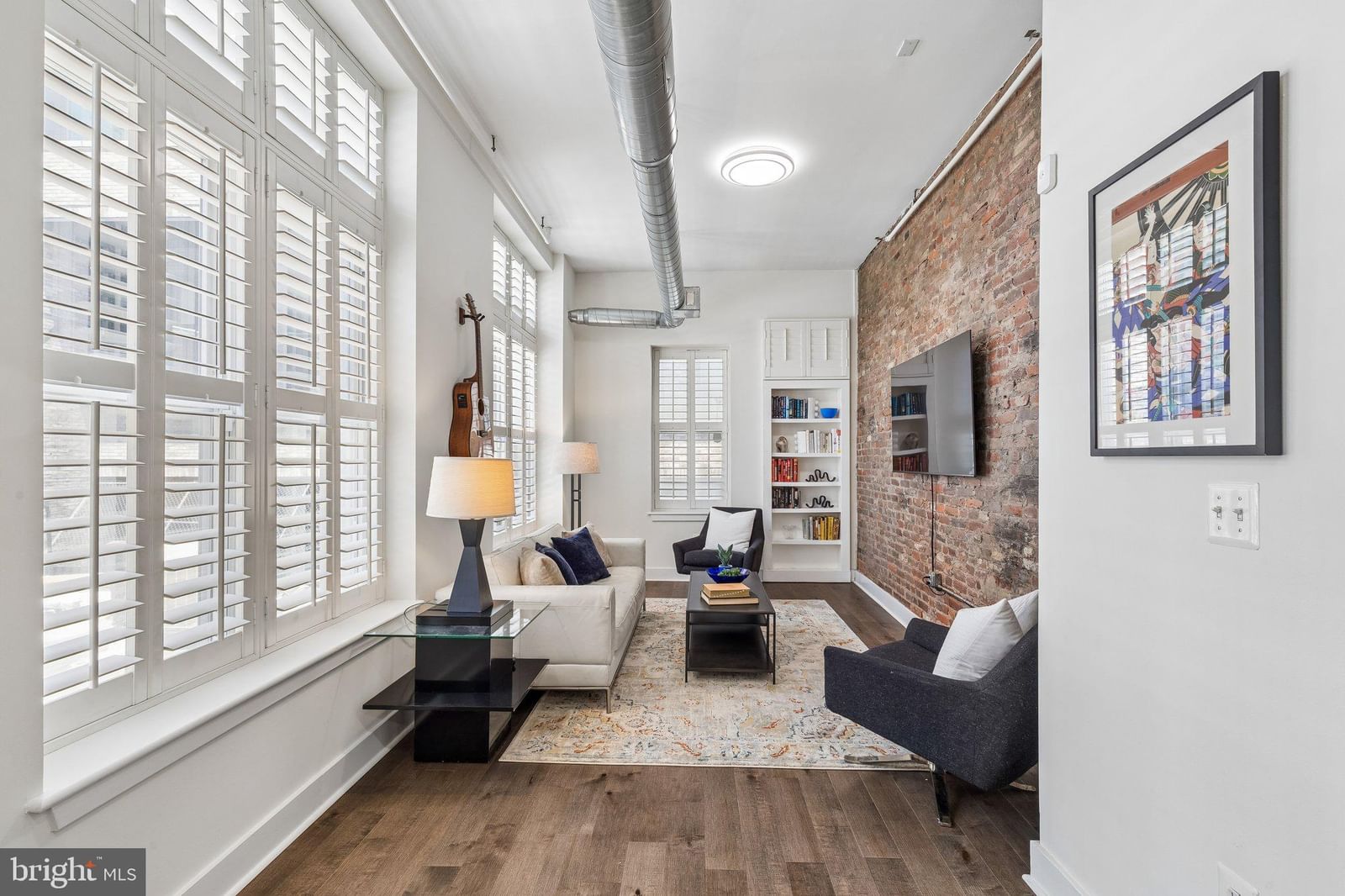 1111 WALNUT STREET #9G photograph