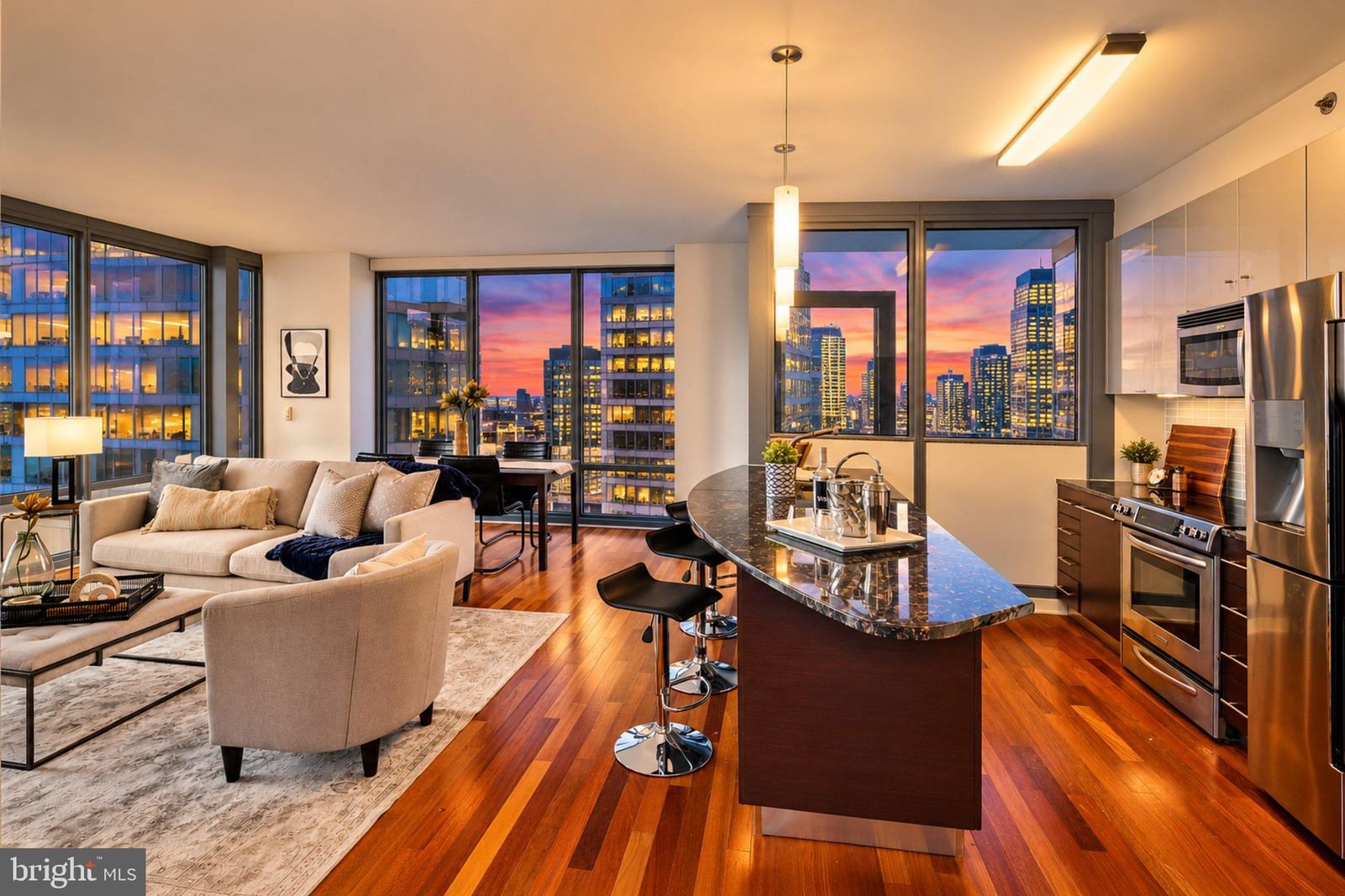 2101 MARKET STREET 3307 in Philadelphia, PA