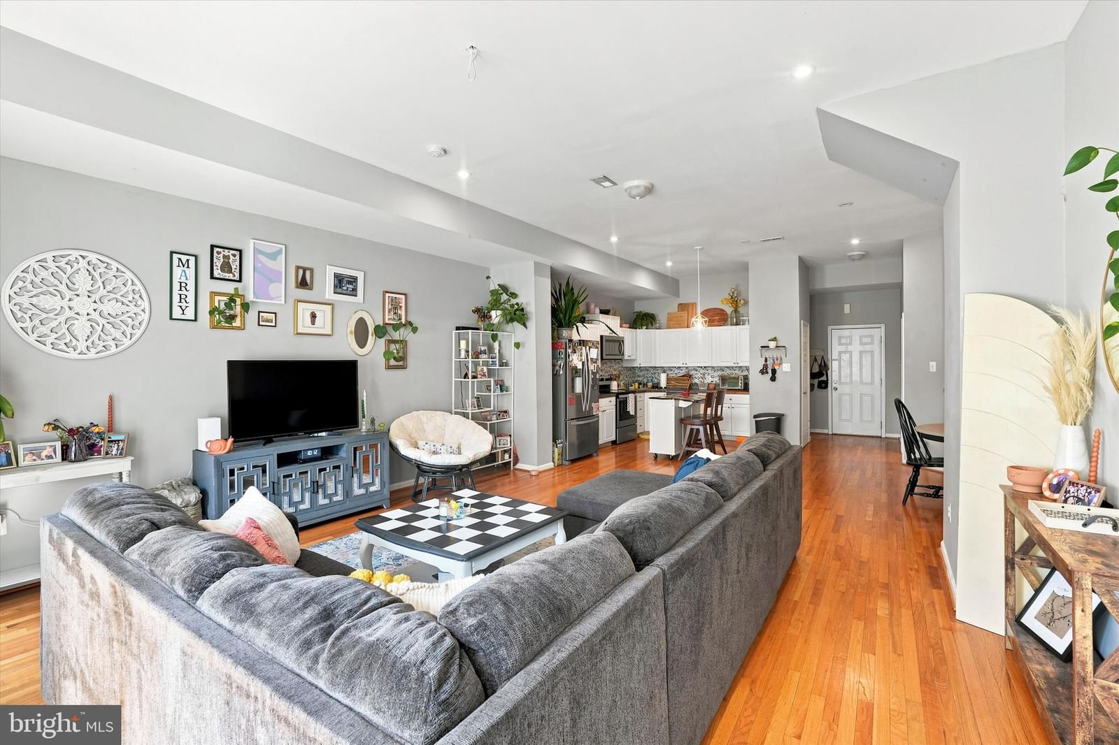 444 MOYER ST, PHILADELPHIA 19125, PA
