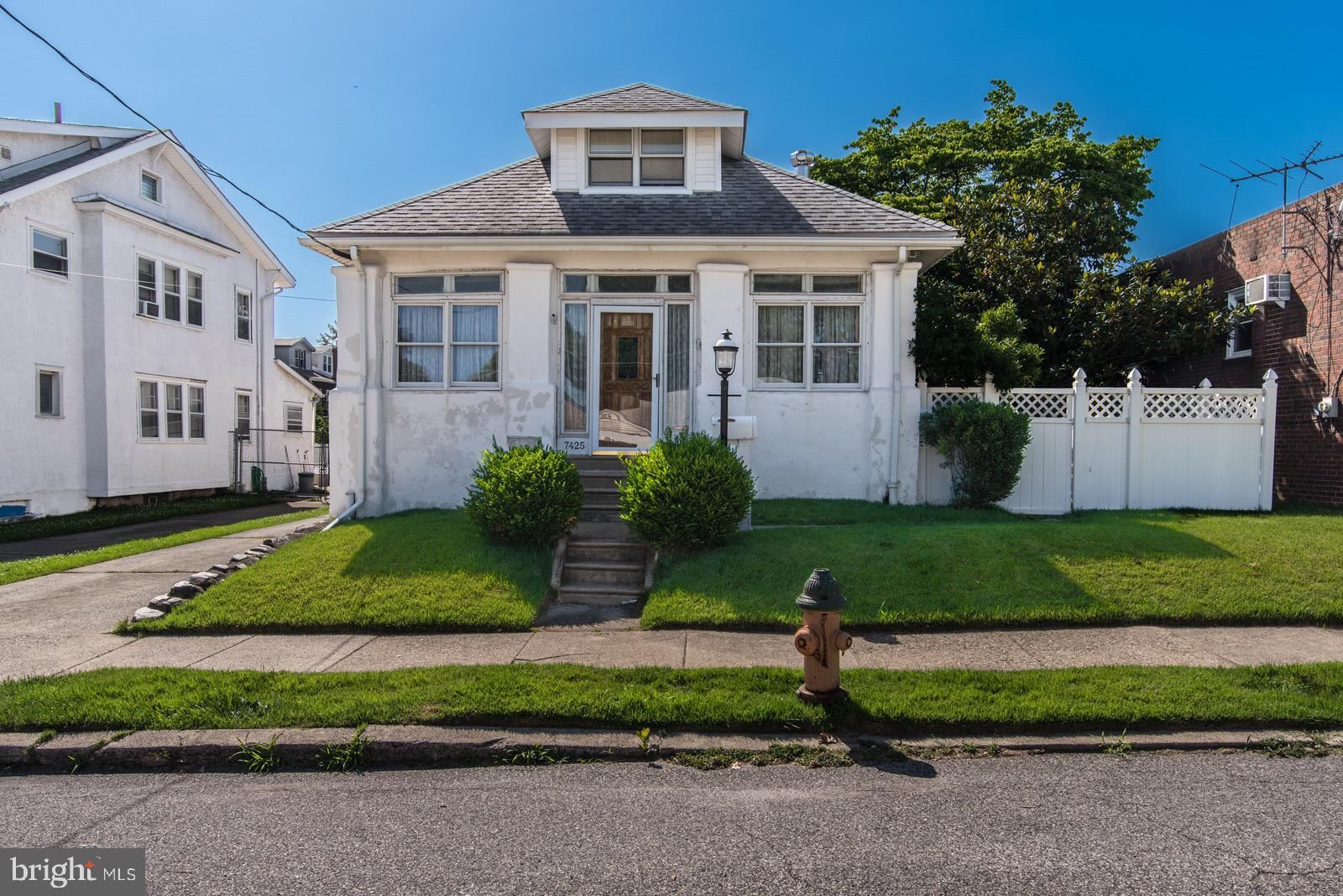 7425 MONTOUR ST, PHILADELPHIA 19111, PA