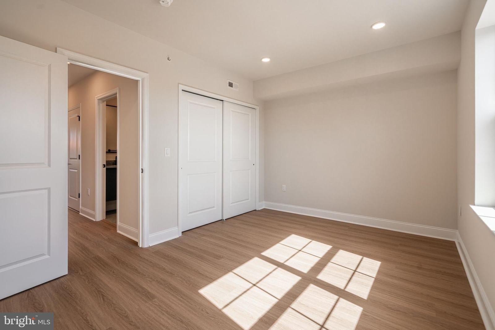 4015 MARILYN DRIVE #A94 photograph