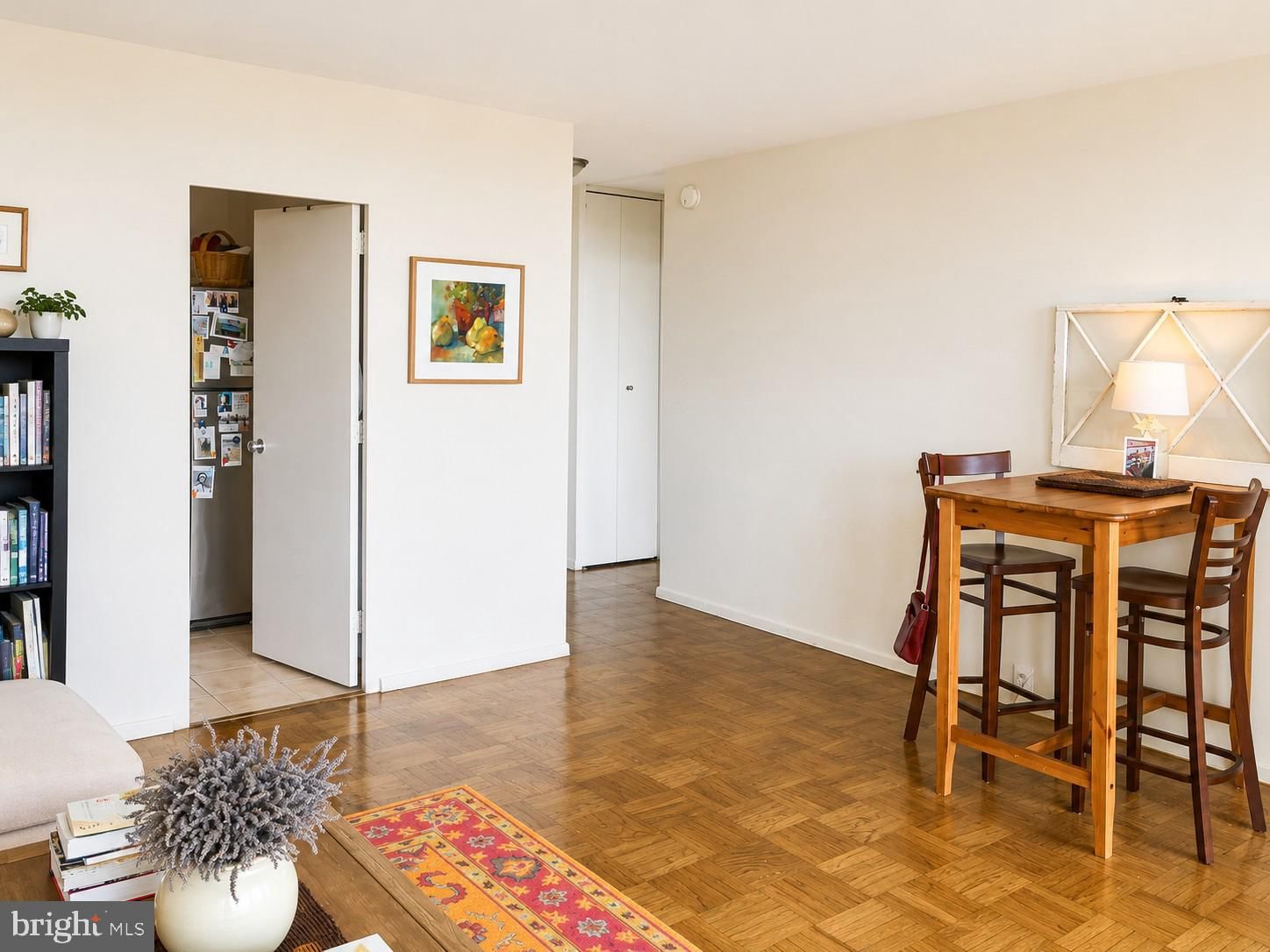 210 LOCUST STREET #10CW photograph