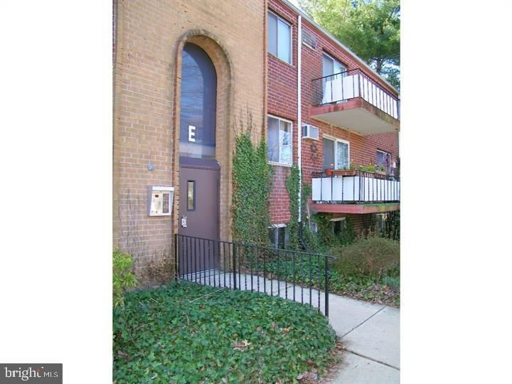 110 BYBERRY ROAD #E2 photograph