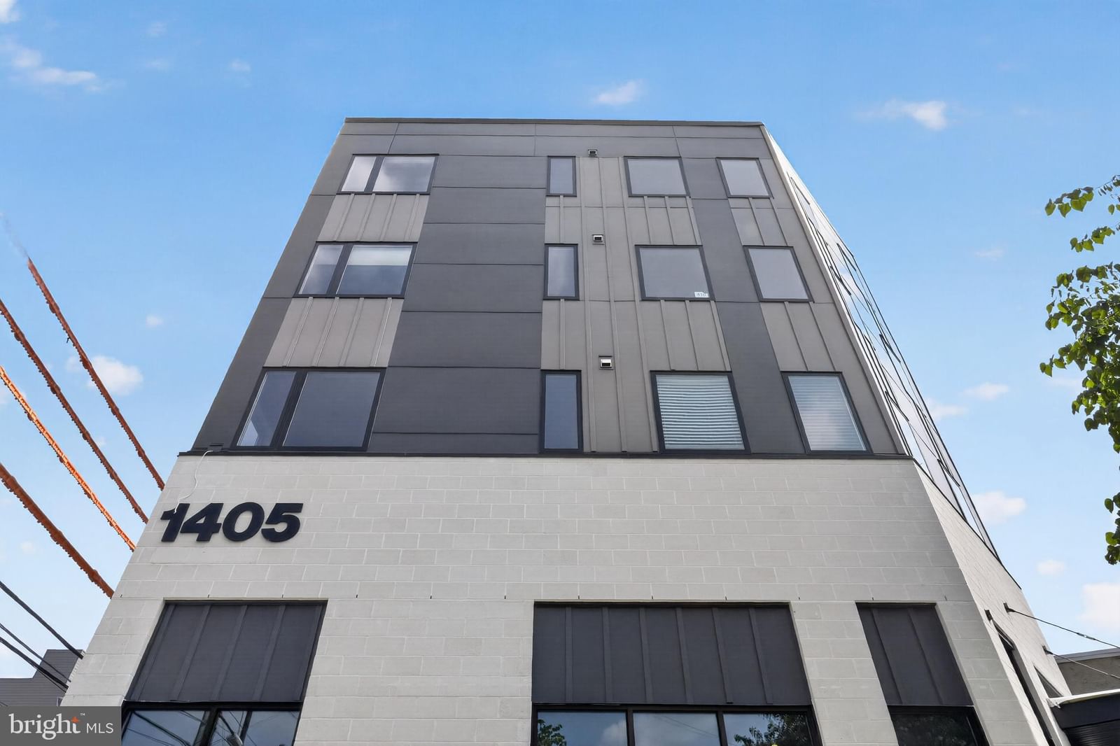 1405 FRANKFORD AVENUE #409 photograph