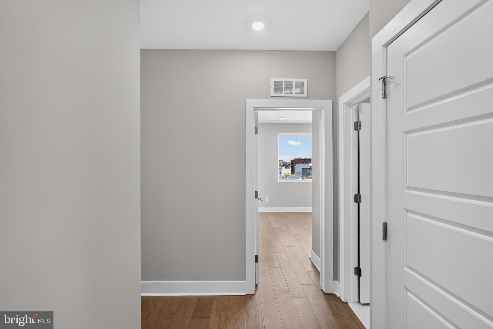 1405 FRANKFORD AVENUE #507 photograph