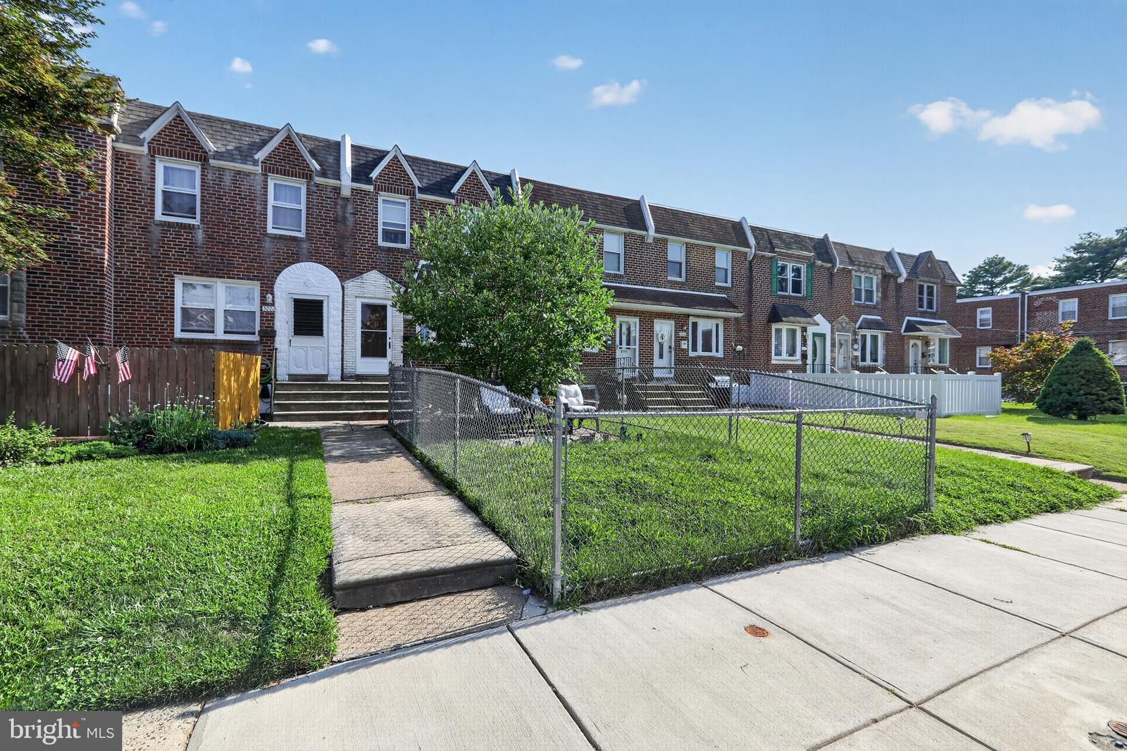 3018 FAIRFIELD ST, PHILADELPHIA 19136, PA