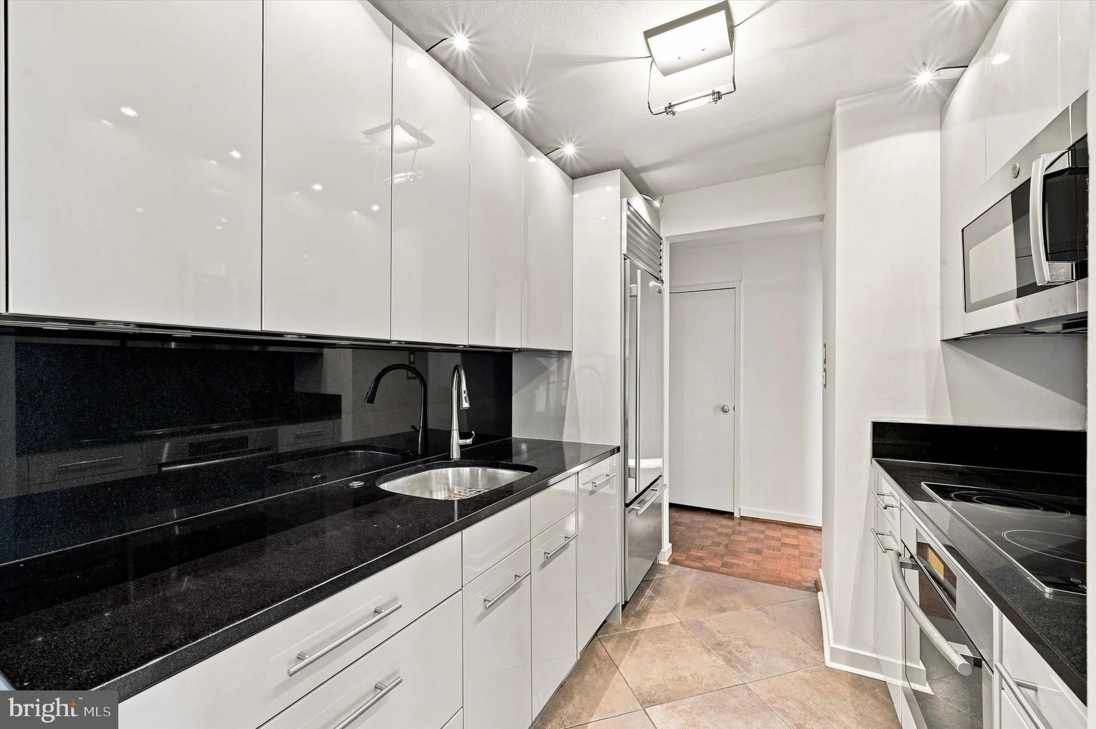 224 W RITTENHOUSE SQUARE #1410 photograph
