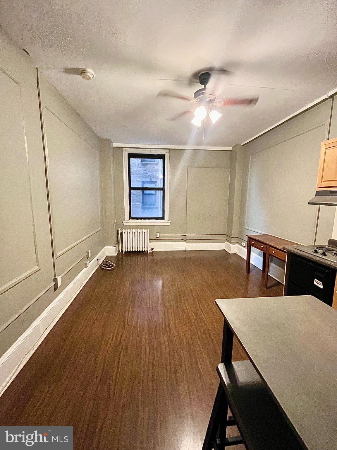 1324 LOCUST STREET #501 photograph