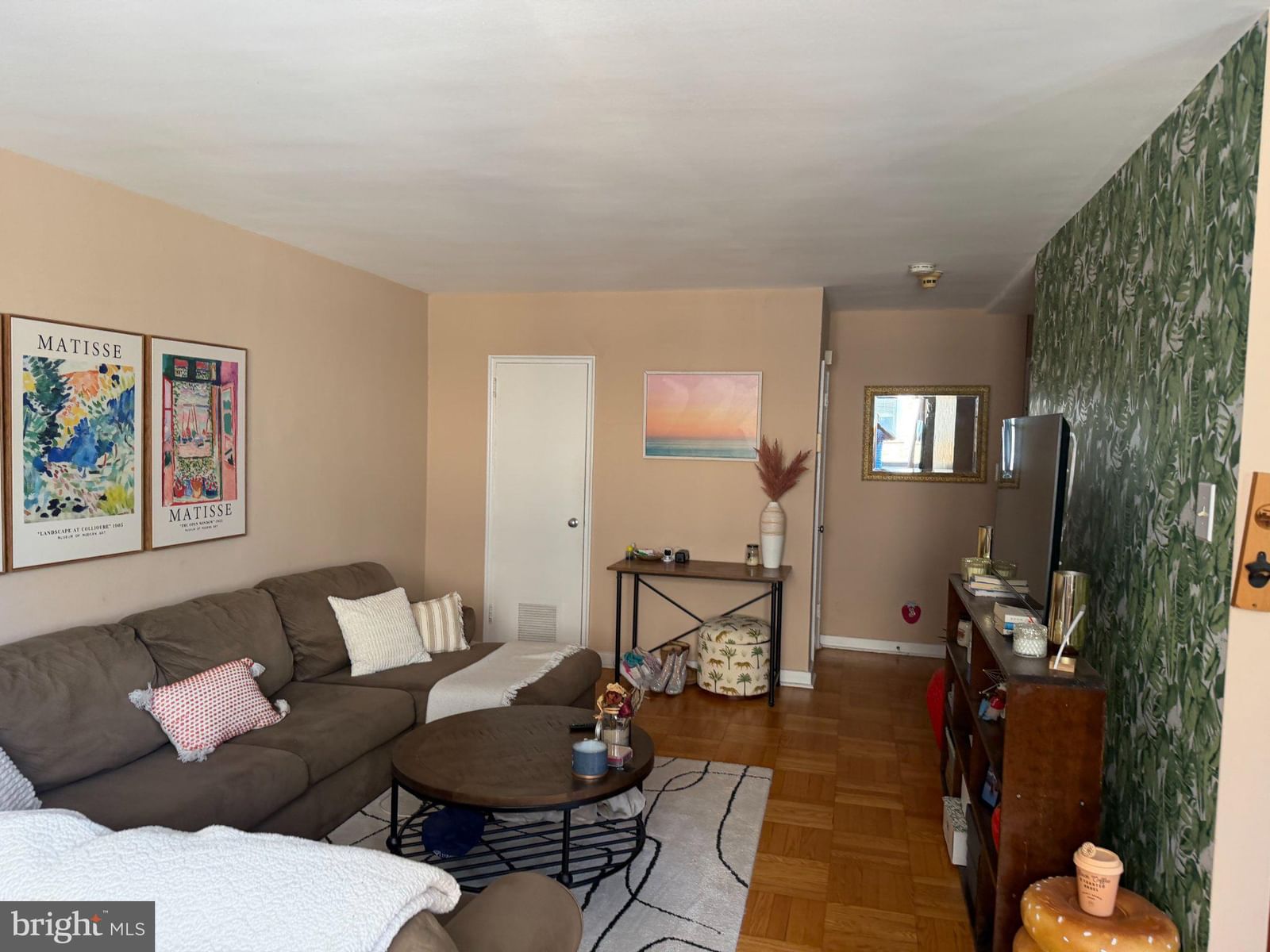 2601 PENNSYLVANIA AVENUE #325 photograph