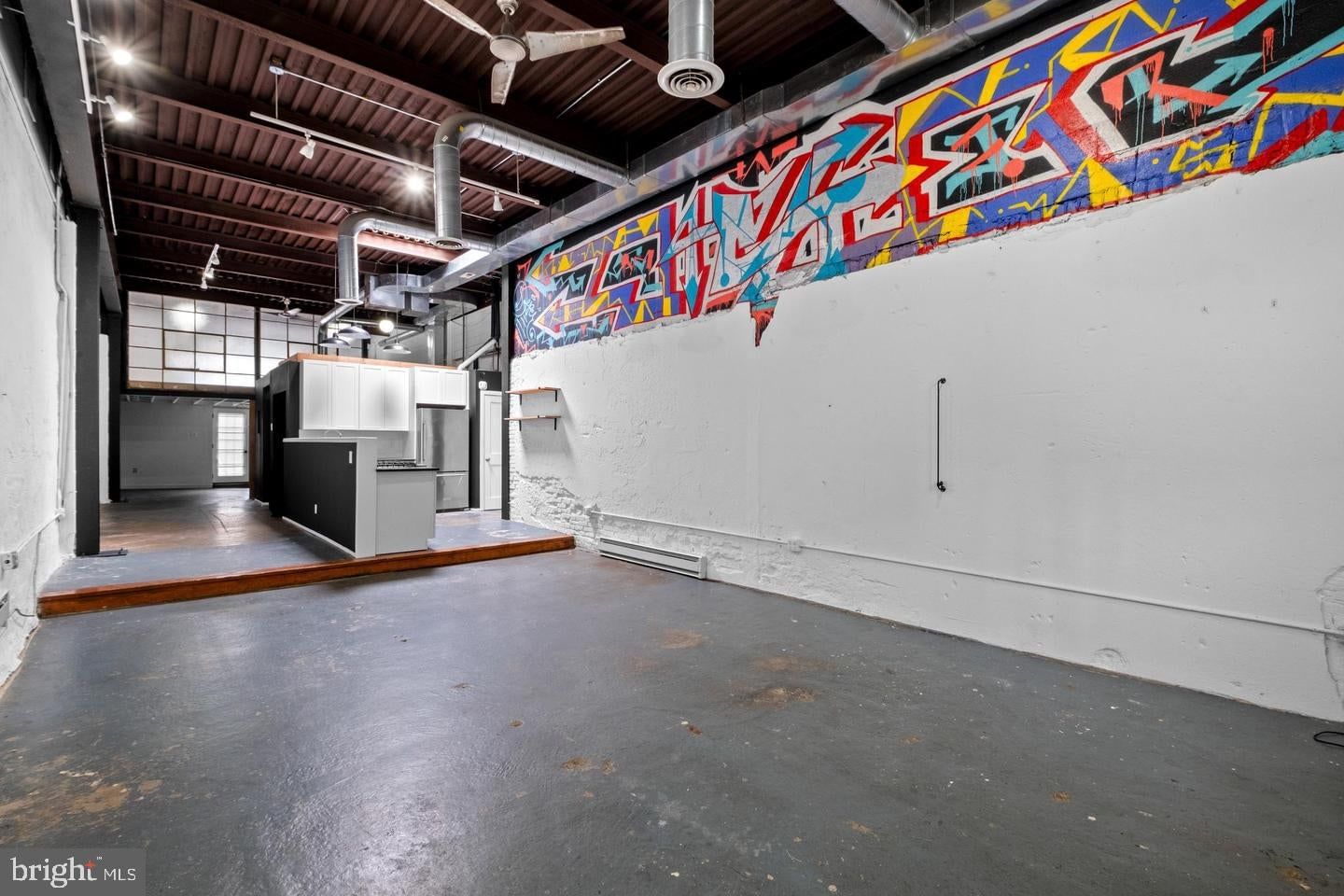 2105 E SUSQUEHANNA AVE, PHILADELPHIA 19125, PA