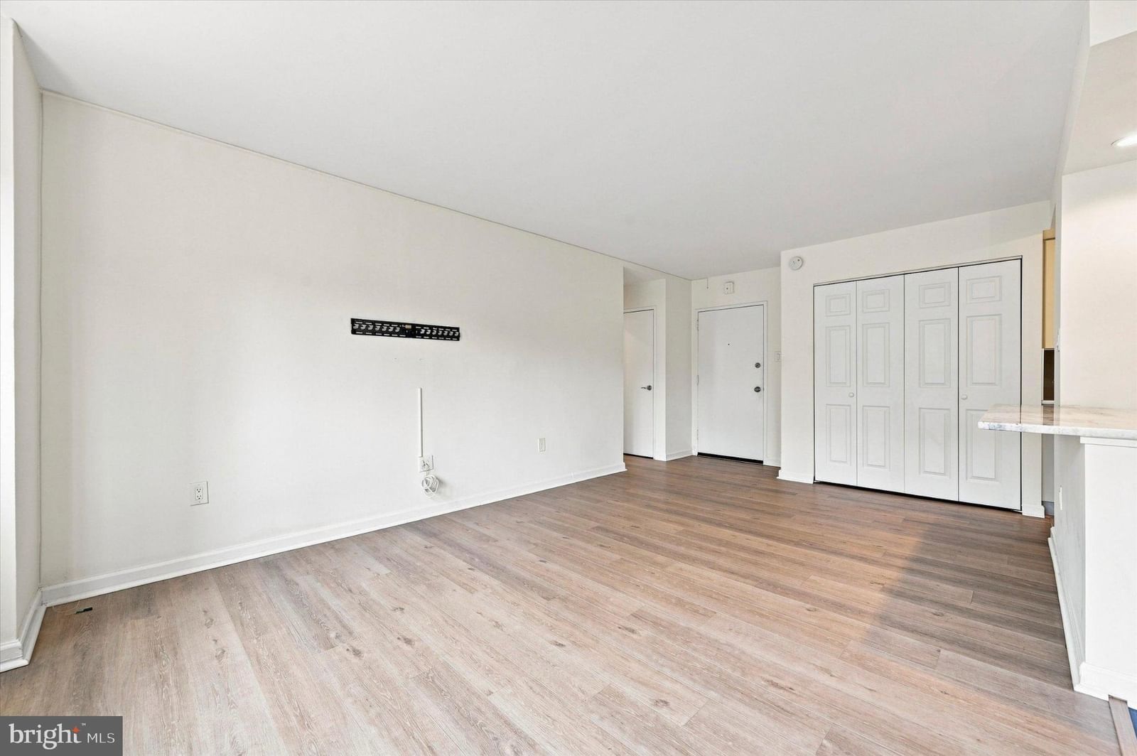 2101 CHESTNUT STREET #416 photograph