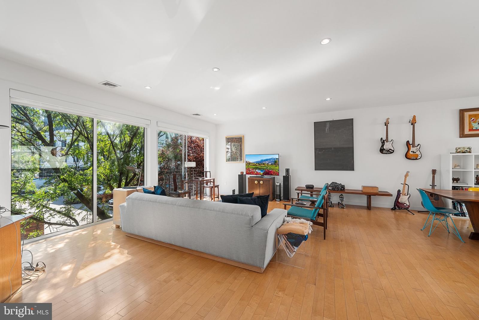 1116 BODINE STREET #B photograph