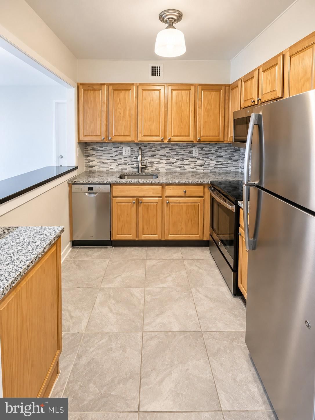 224 W RITTENHOUSE SQUARE #214 photograph