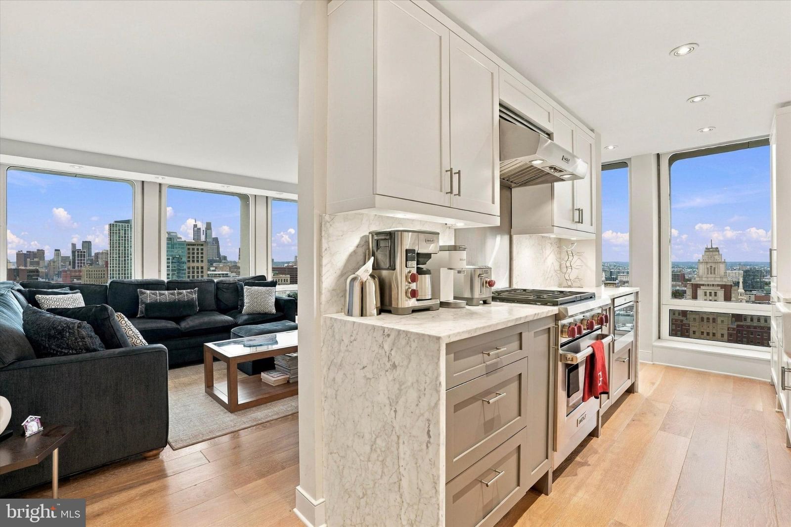 210 LOCUST STREET 28G in Philadelphia, PA