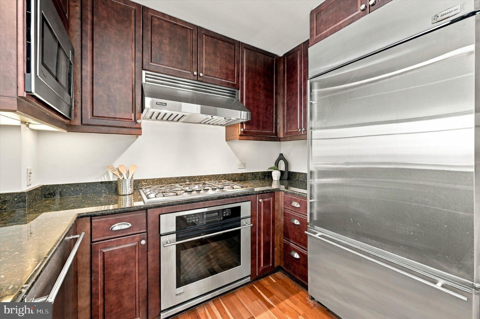 440 S BROAD STREET #1604 photograph
