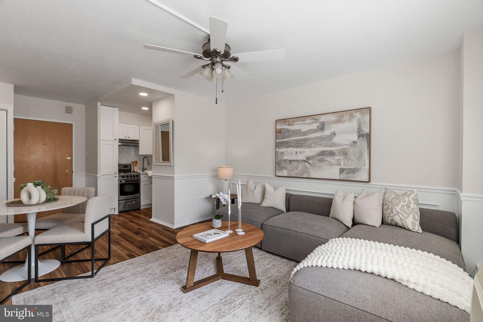 2101 CHESTNUT STREET #310 photograph