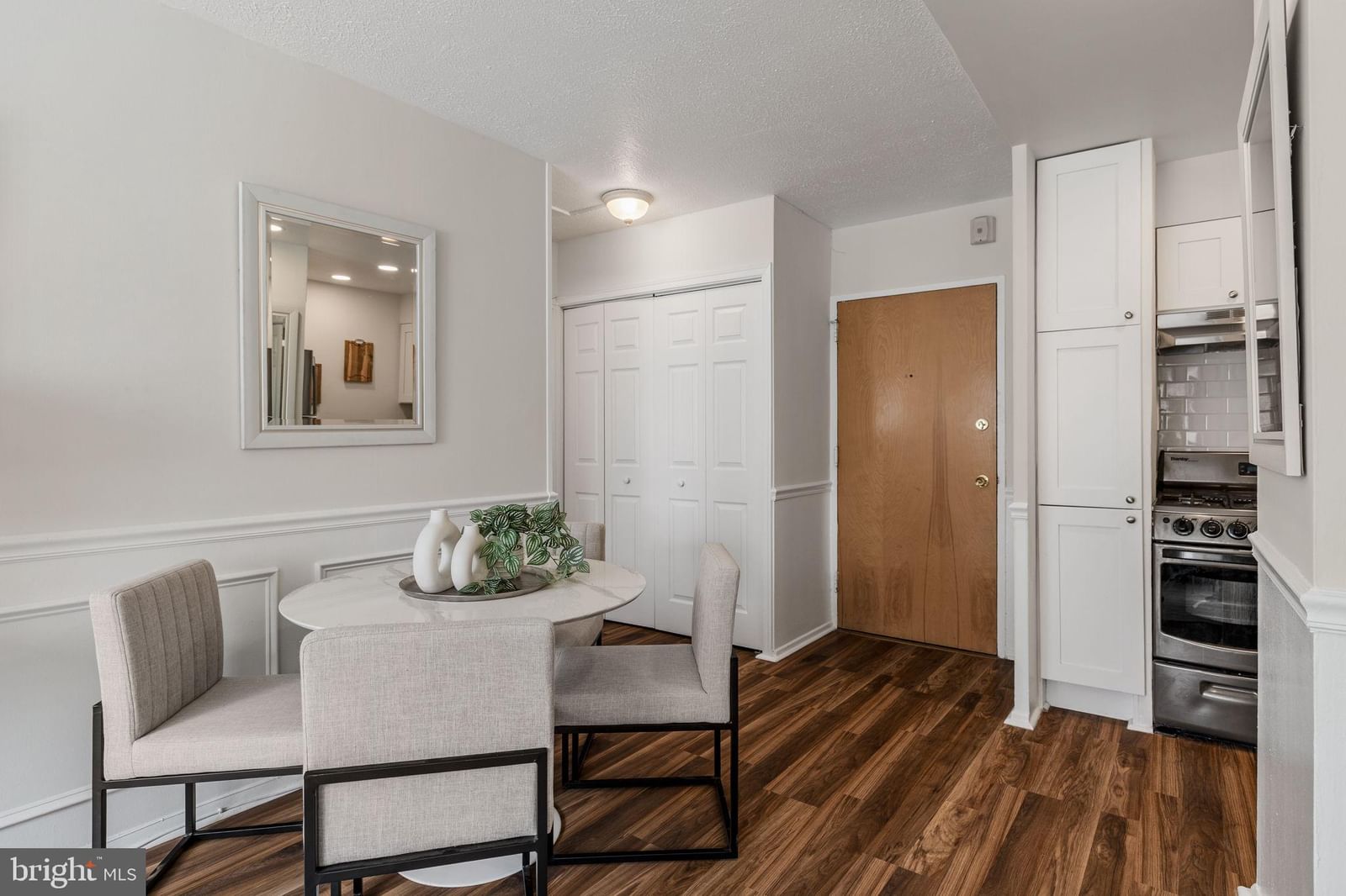 2101 CHESTNUT STREET #310 photograph
