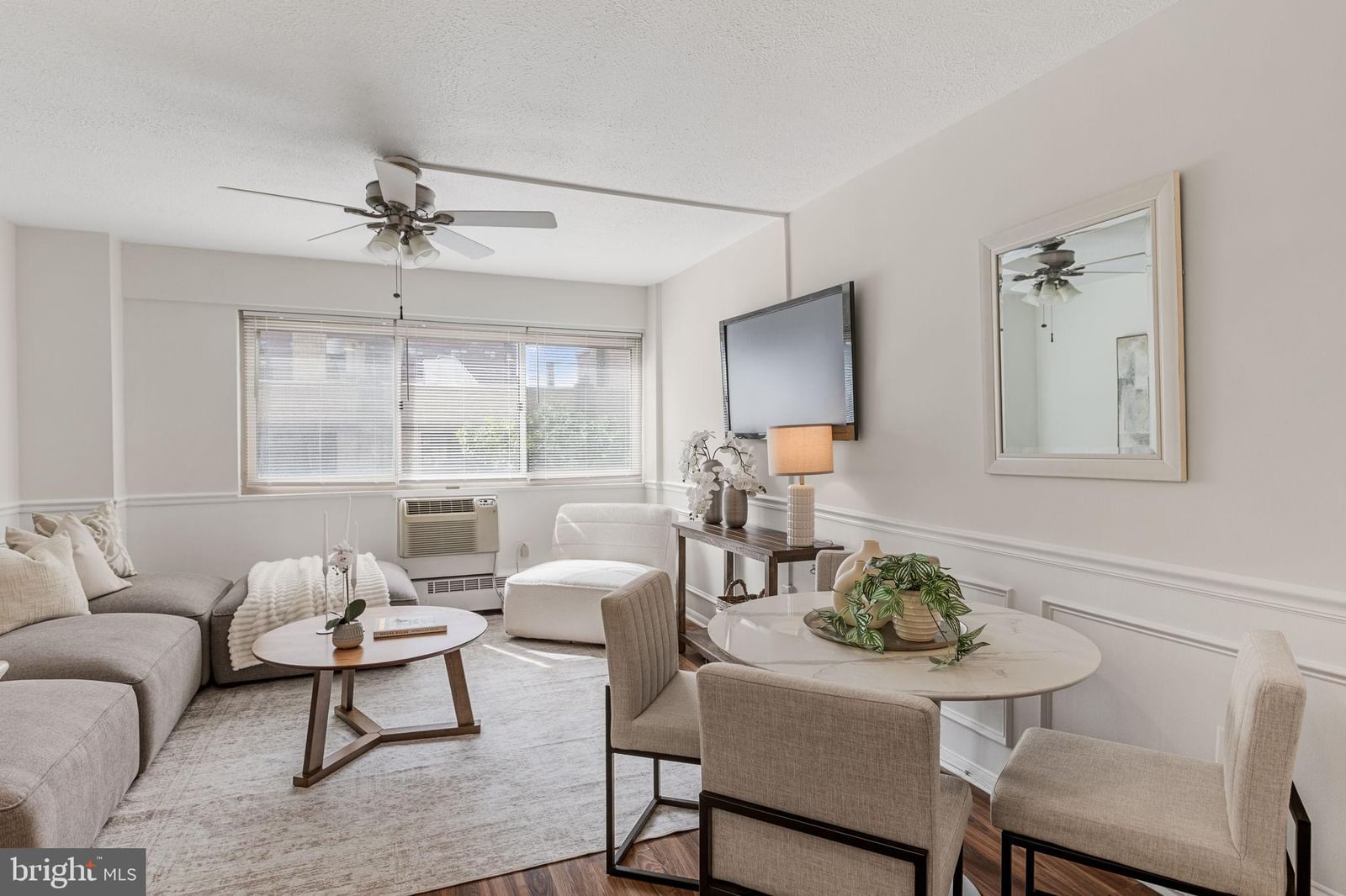 2101 CHESTNUT STREET #310 photograph