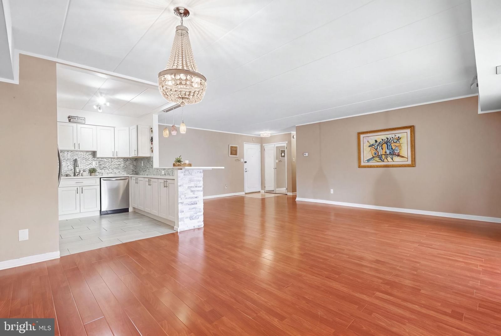 8920 KREWSTOWN ROAD #215 photograph