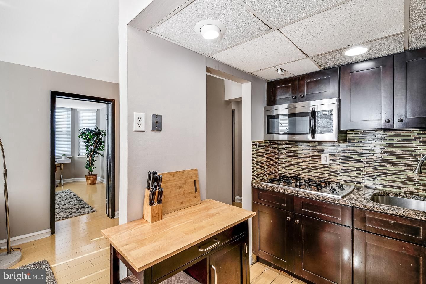 2135 WALNUT STREET #603 photograph