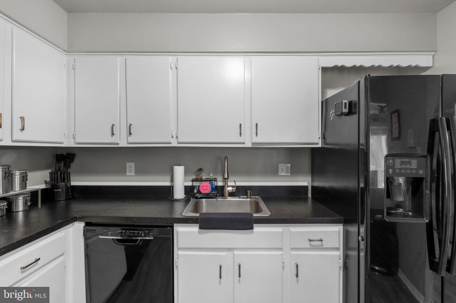 47202 DELAIRE LANDING ROAD #202 photograph