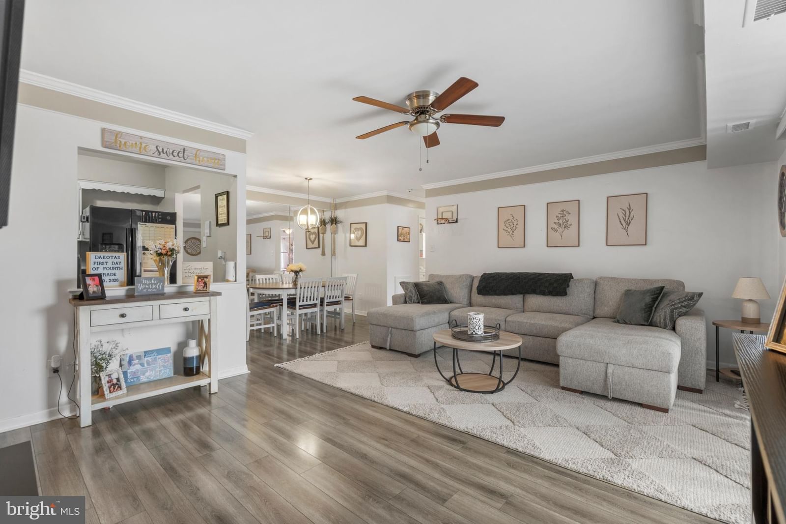 47202 DELAIRE LANDING ROAD #202 photograph