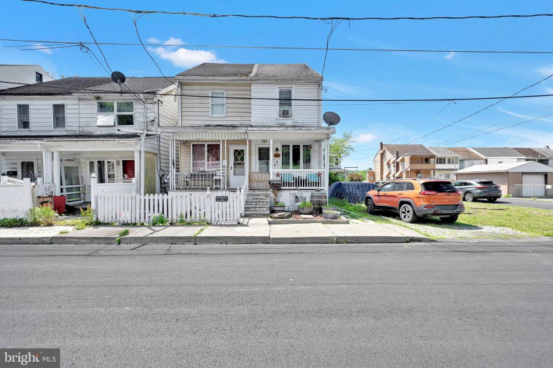 532 WASHINGTON STREET