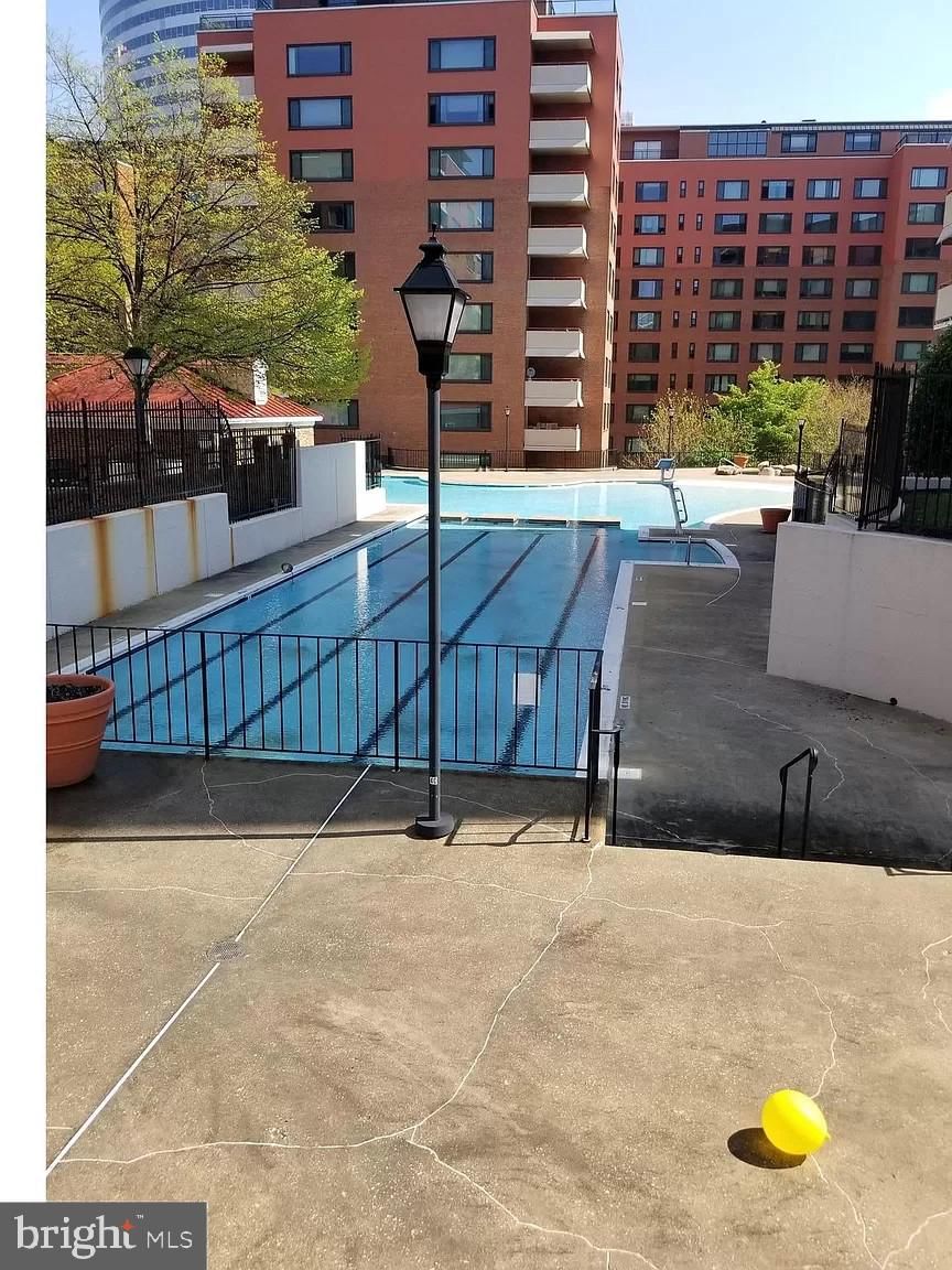 1011 ARLINGTON BLVD, ARLINGTON 22209, VA