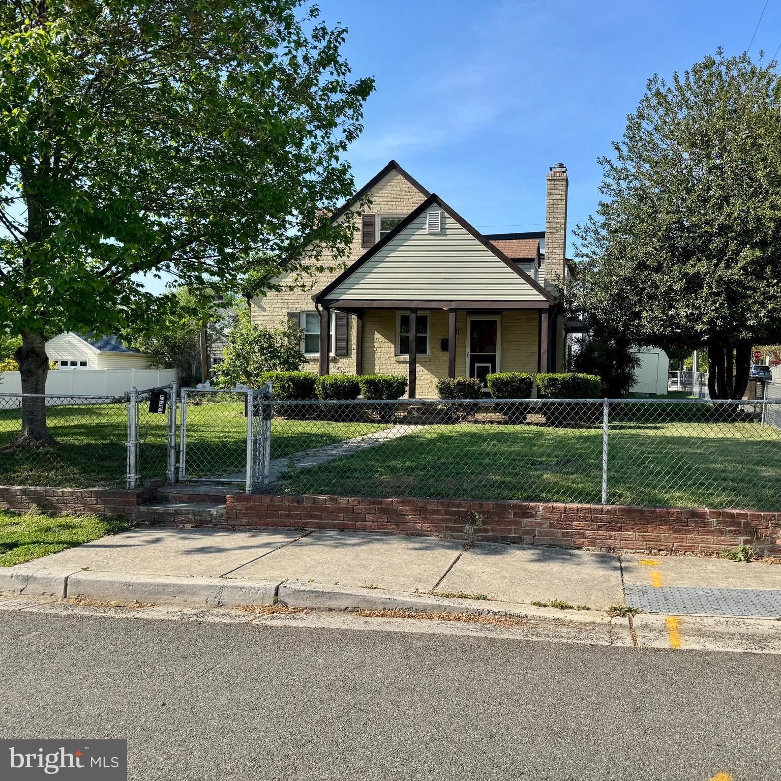 901 21ST ST S, ARLINGTON 22202, VA