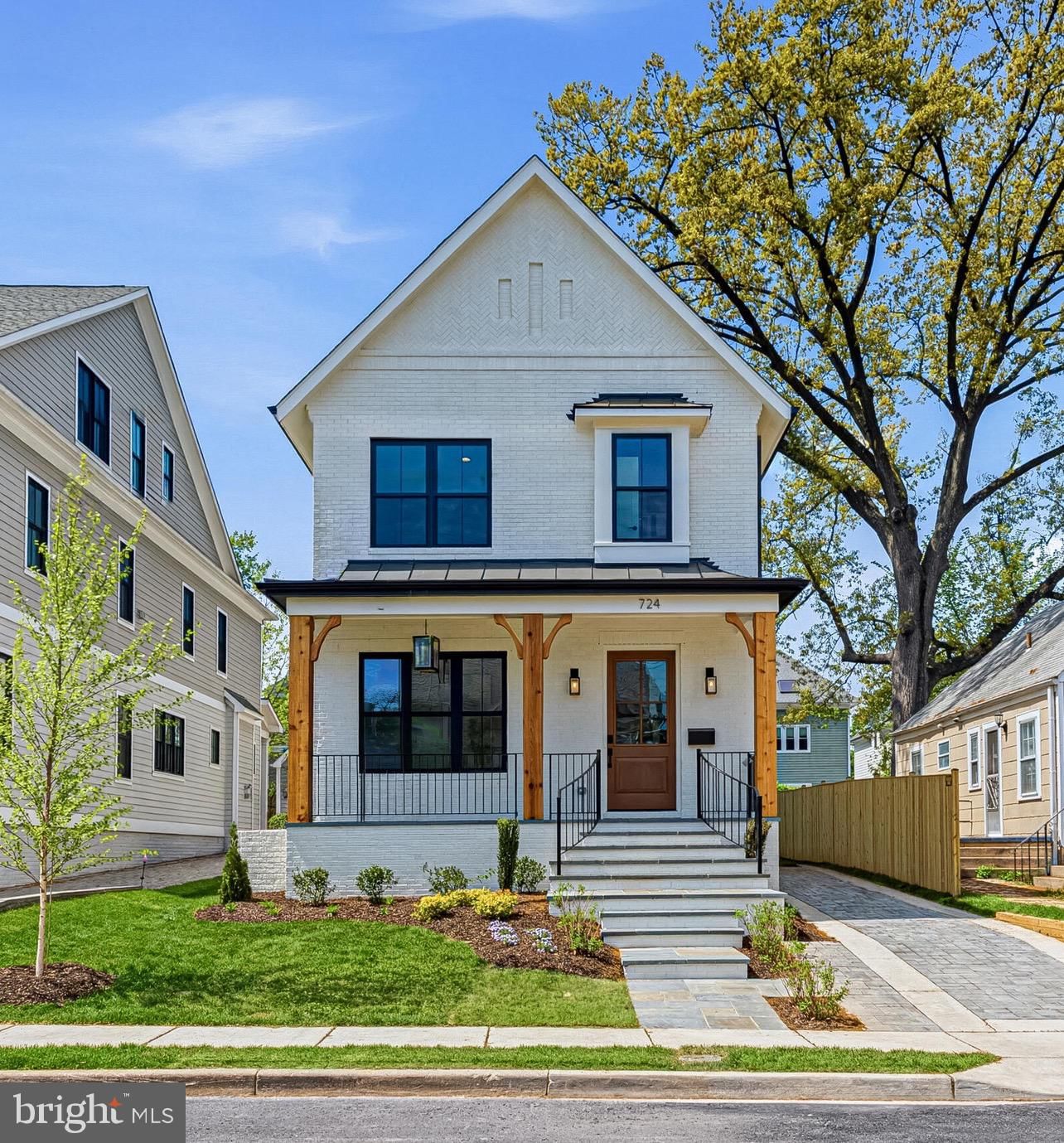 724 N CLEVELAND ST, ARLINGTON 22201, VA