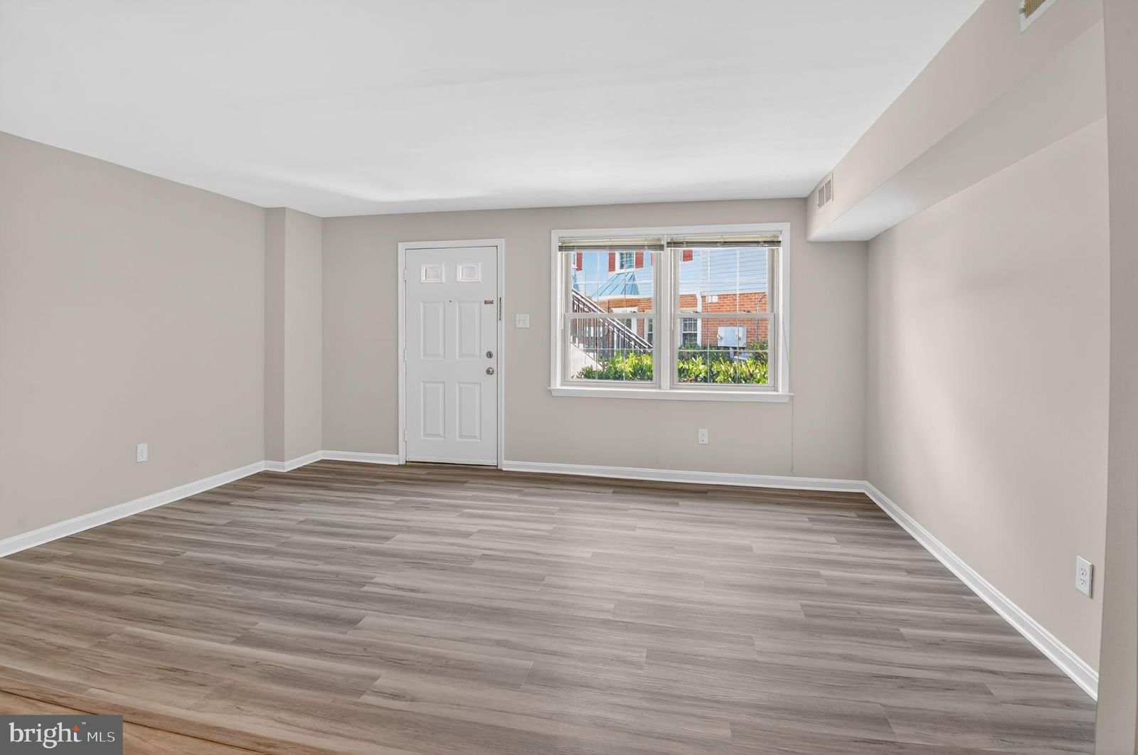 154 N BEDFORD STREET #A photograph