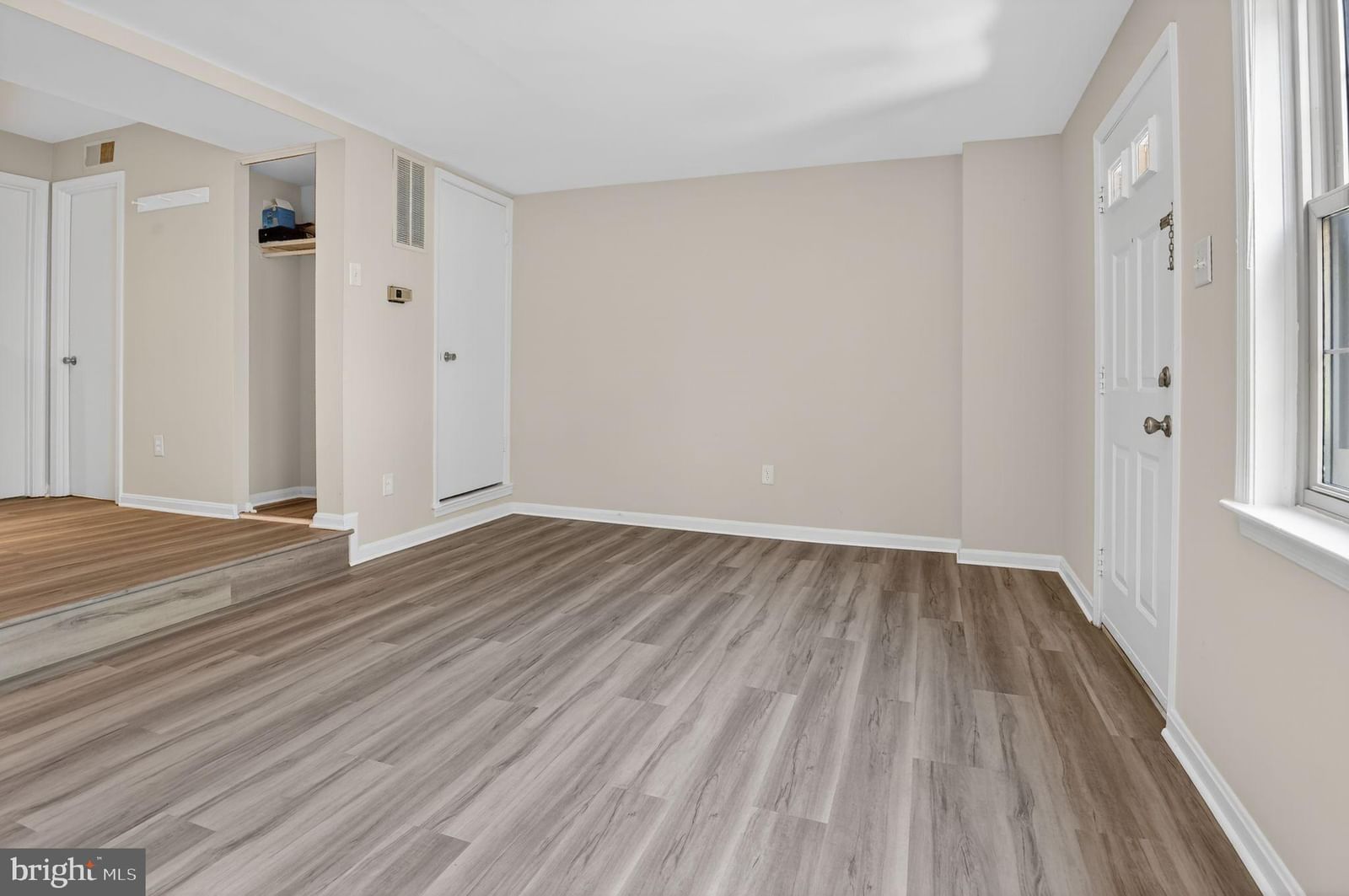 154 N BEDFORD STREET #A photograph