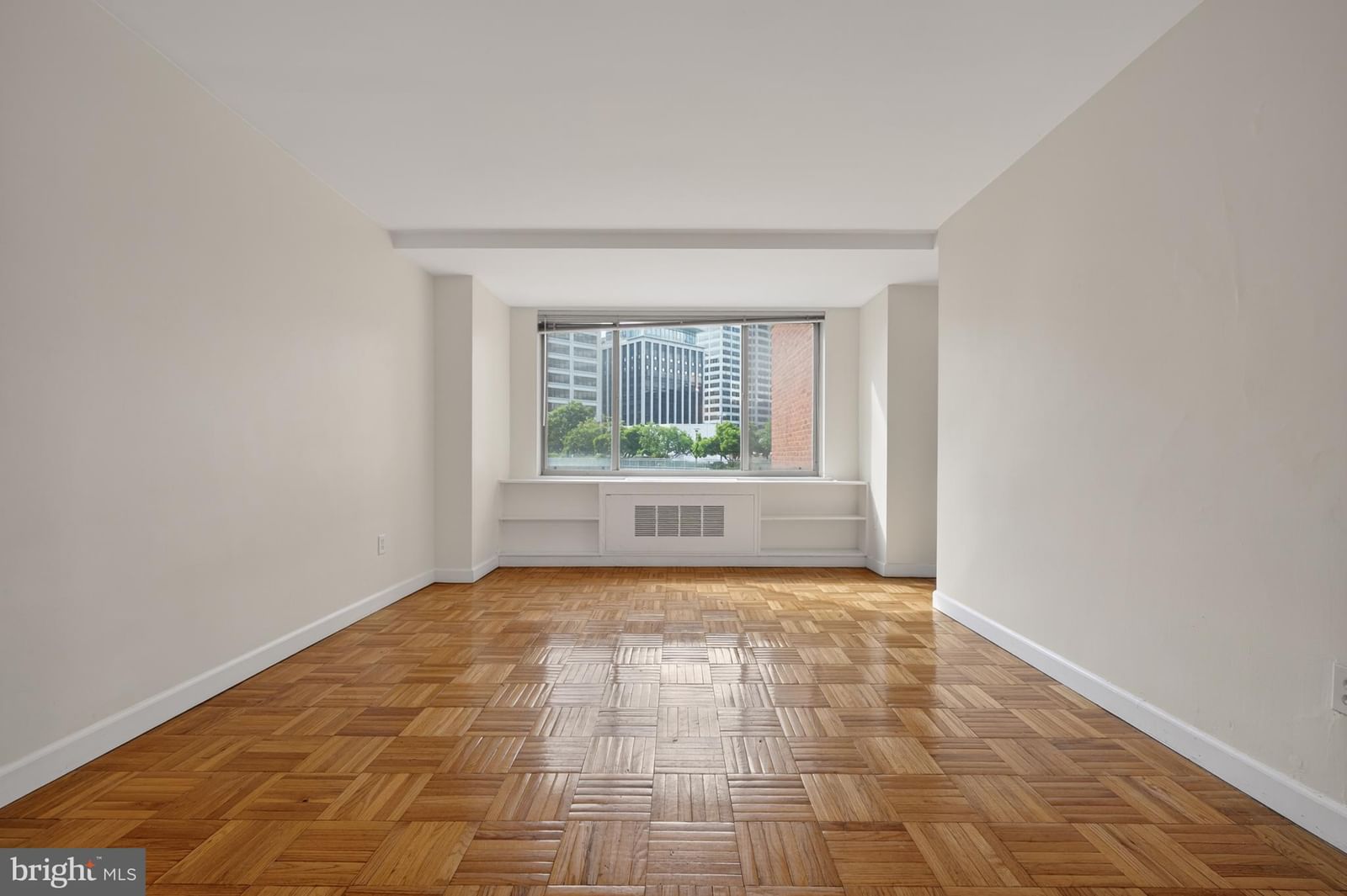 1121 ARLINGTON BLVD, ARLINGTON 22209, VA