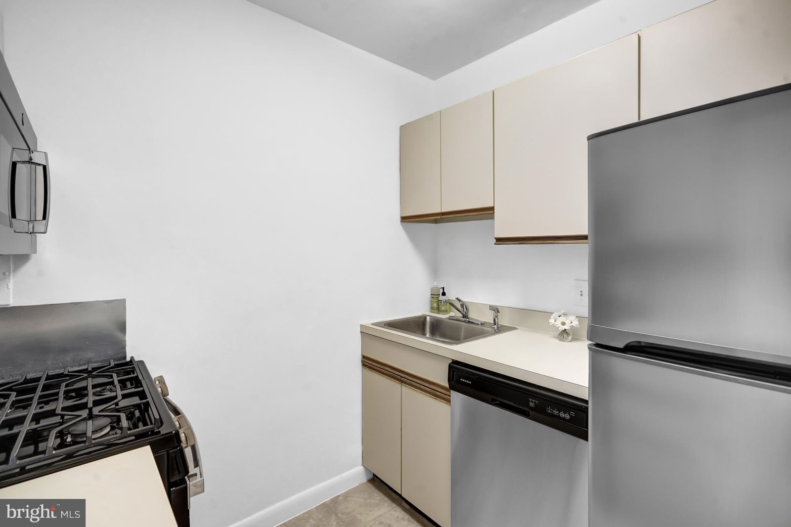 3601 5TH STREET S #307 photograph