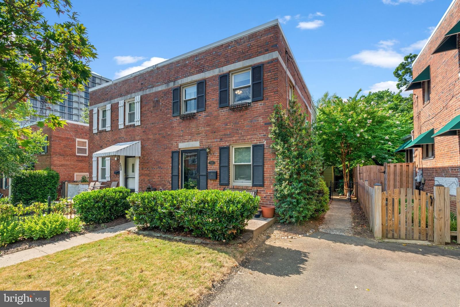 510 26TH RD S, ARLINGTON 22202, VA