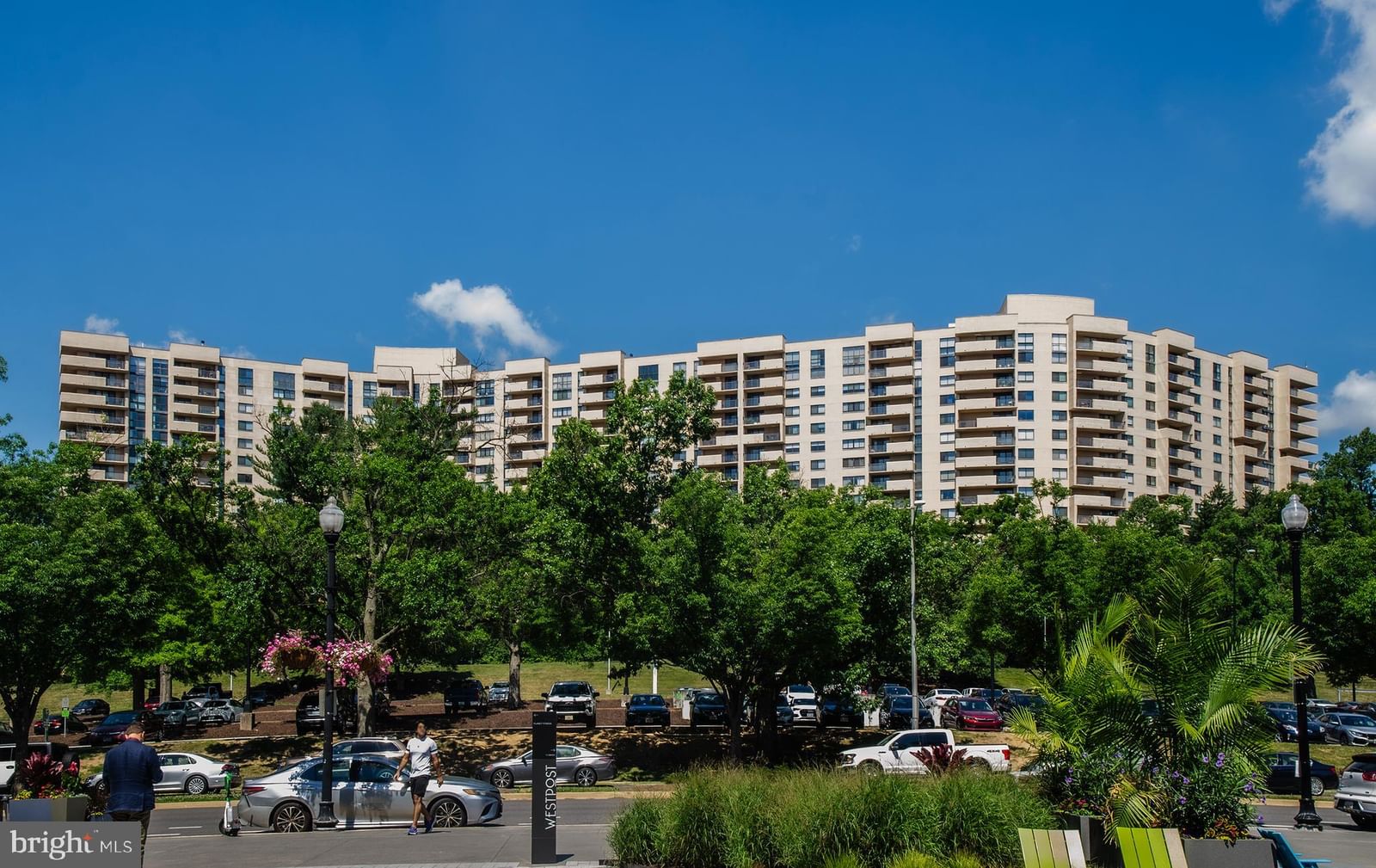 1101 S ARLINGTON RIDGE RD, ARLINGTON 22202, VA