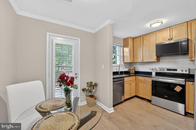 4626 28TH RD S, ARLINGTON 22206, VA