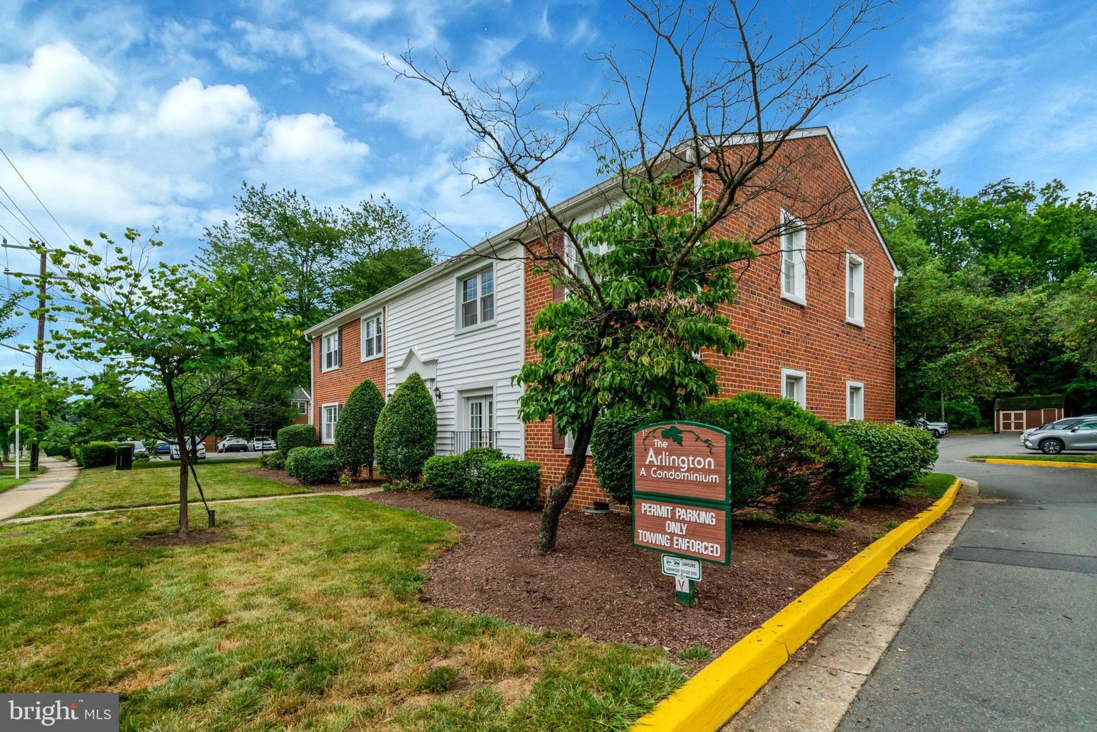 2637 S WALTER REED DRIVE #A photograph