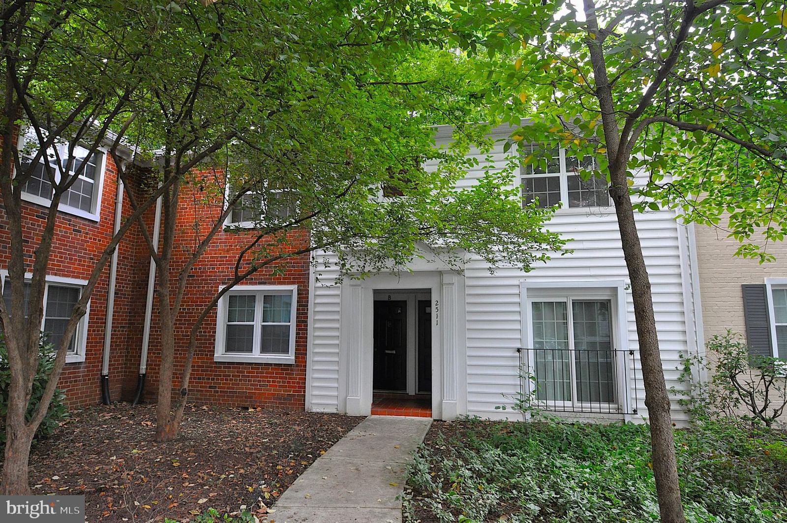 2511 S WALTER REED DR, ARLINGTON 22206, VA