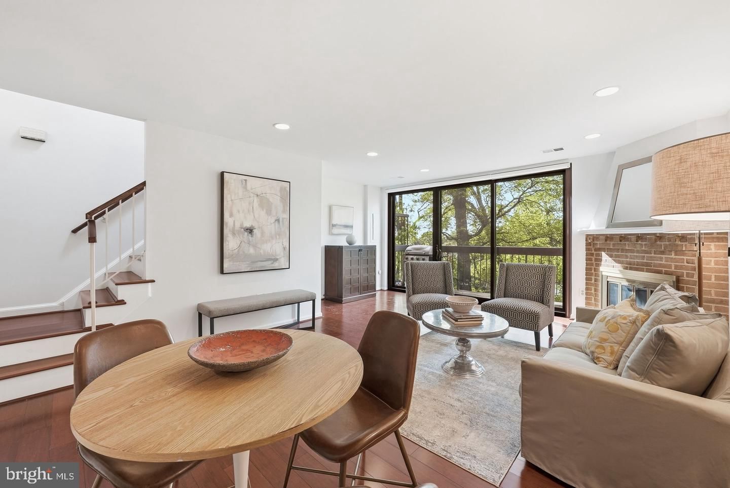 1414 12TH STREET N #1414A photograph