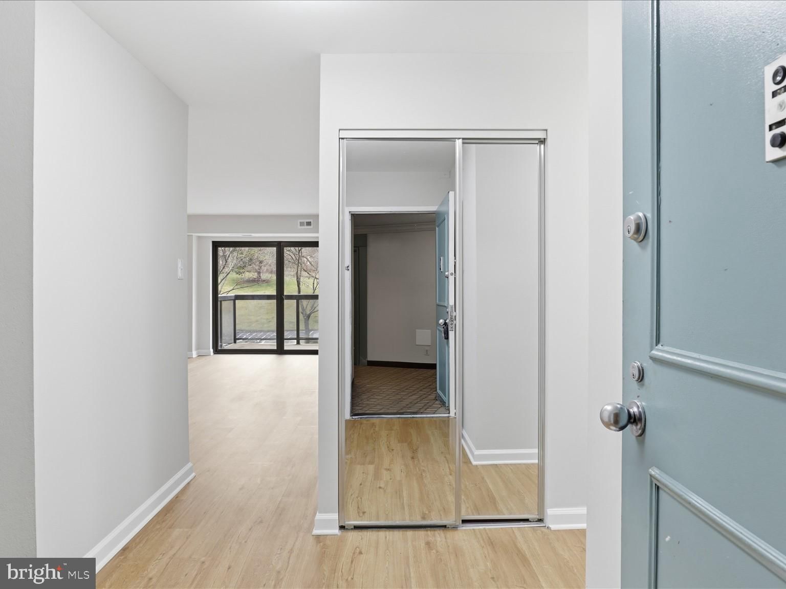 205 YOAKUM PARKWAY #216 photograph
