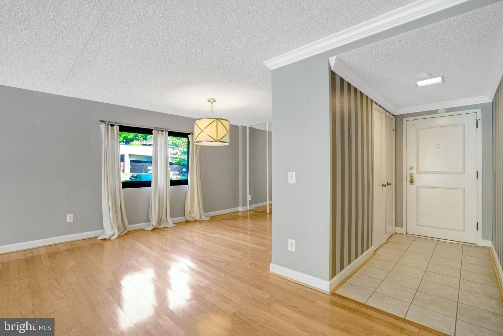 6101 EDSALL ROAD #302 photograph