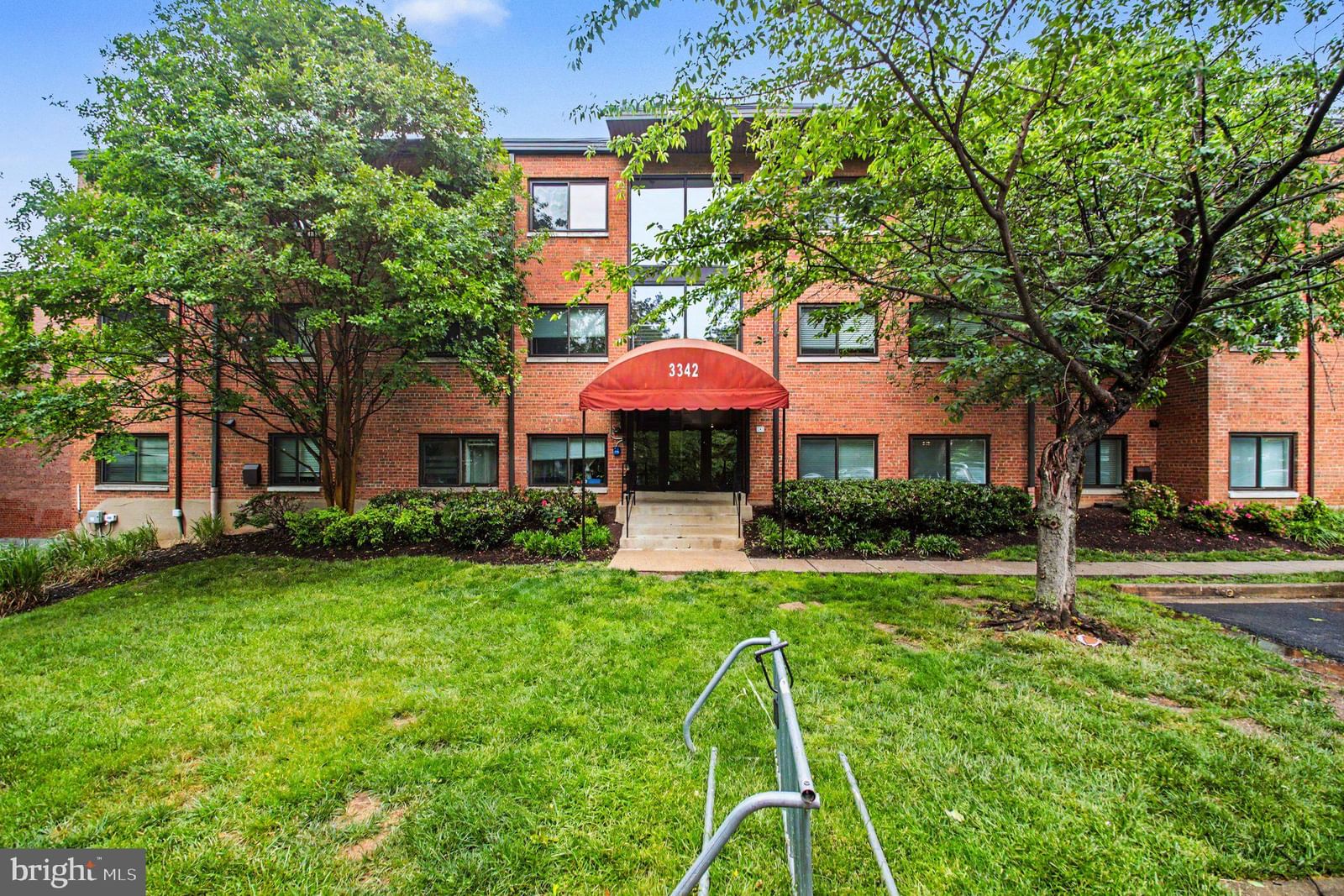 3342 S 28TH STREET #403 photograph