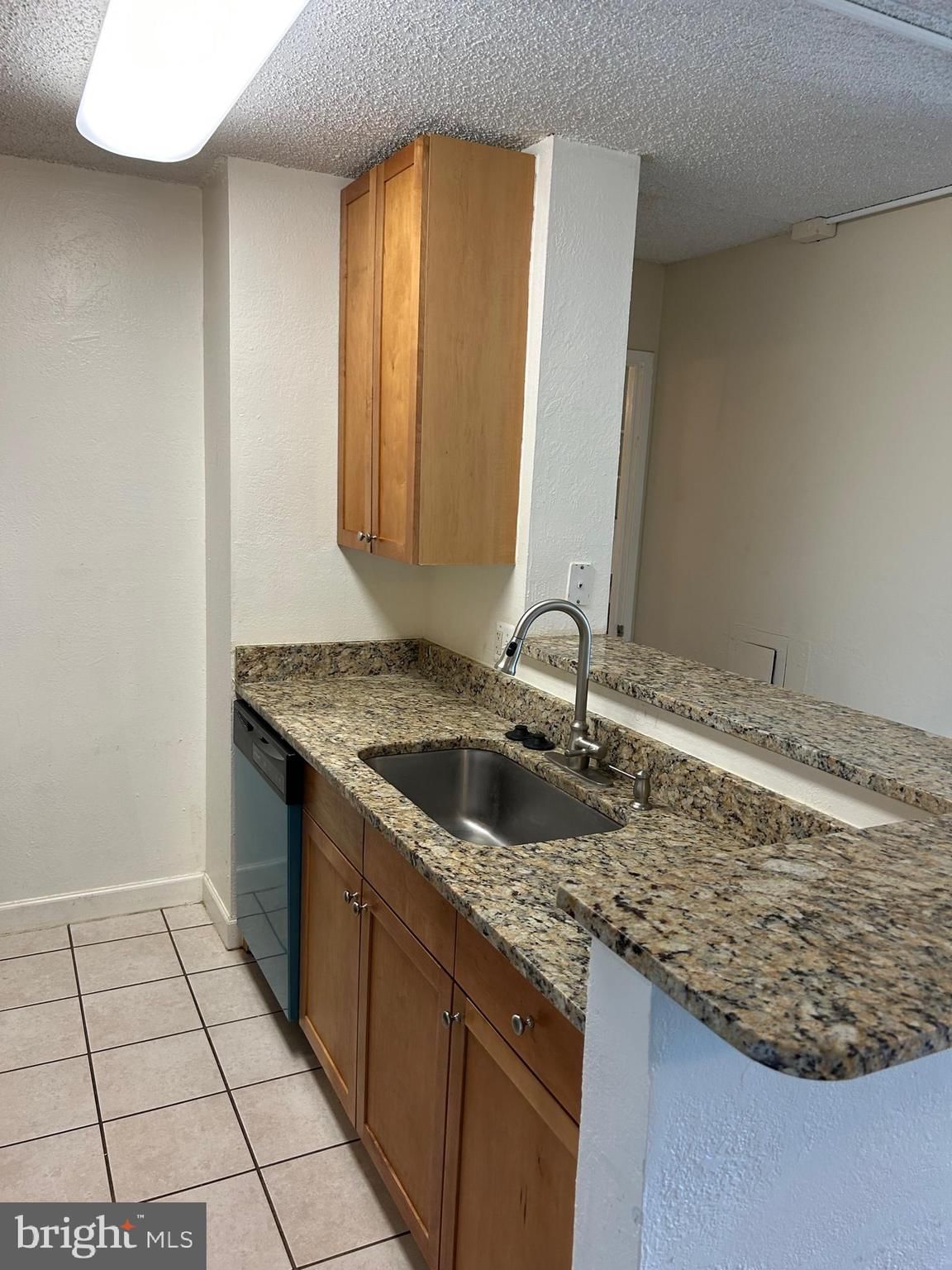 75 S REYNOLDS STREET #212 photograph