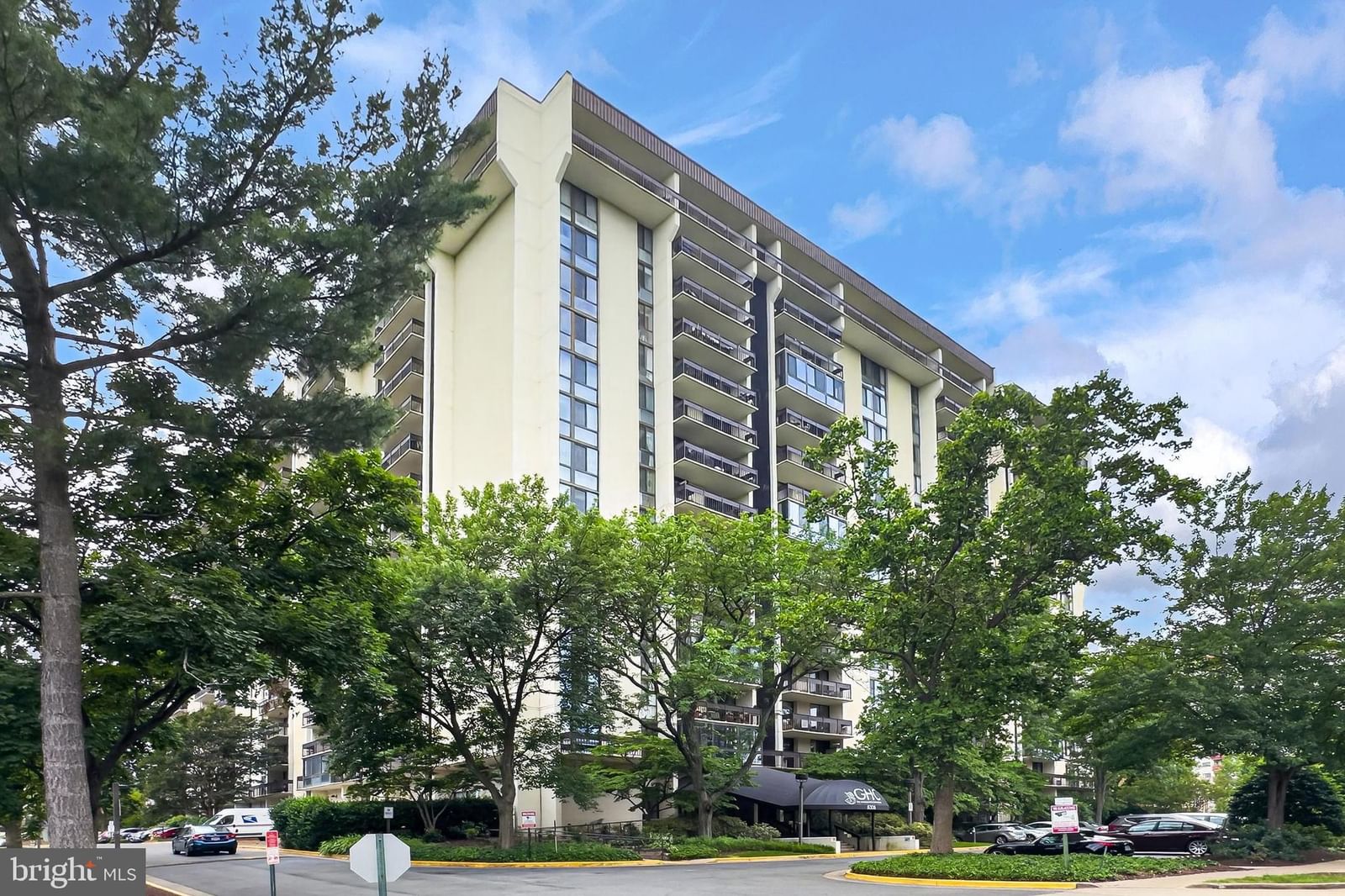 5300 HOLMES RUN PKWY, ALEXANDRIA 22304, VA